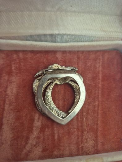 Irish Vintage Clasp Brooch