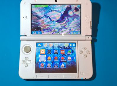 3DS XL White (Modded)