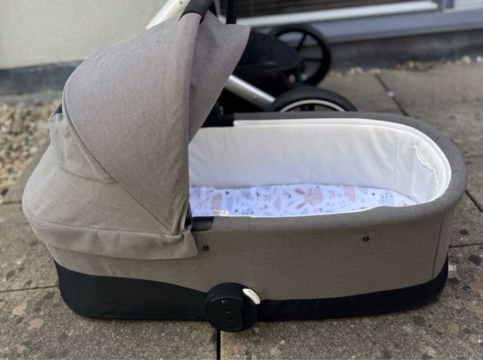 carrycot cybex
