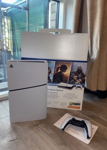 PlayStation 5 Slim line disk 1tb