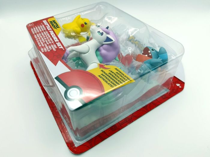 Pokemon Battle Figure Set 2025 Pikachu + Galarian Ponyta + Gible PKW4097 NEW