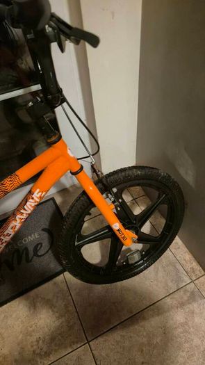 shockwave 20inch bmx bicycle