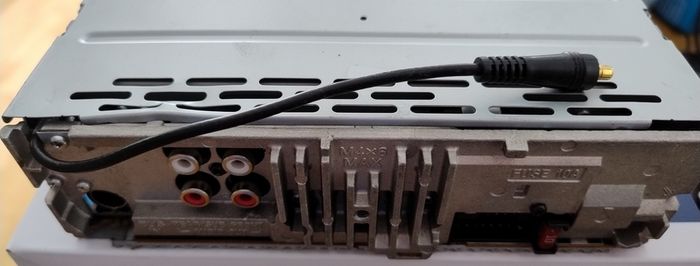 Car stereo Sony CDX DAB500U