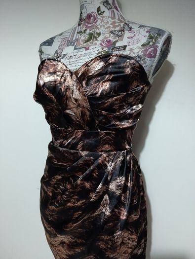 stunning Ax Paris Dress, New