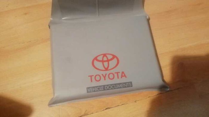 Toyota Corolla E11 Owner's Manual Handbooks & Wallet