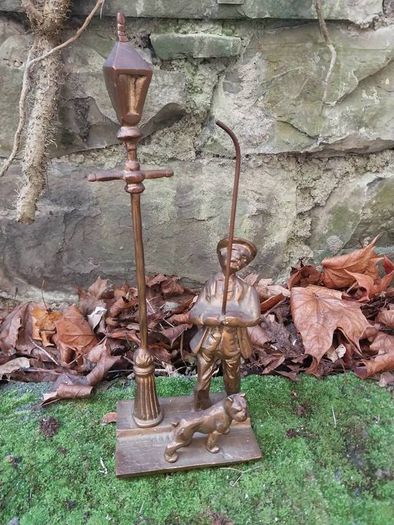 Dublin Lamplighter Brass