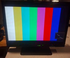 DT-V24L3D JVC  24 " hd production profesdional studio monitor