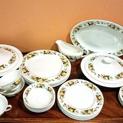 Vintage Royal Doulton Miramont 32 piece Dinner Set. Translucent China.