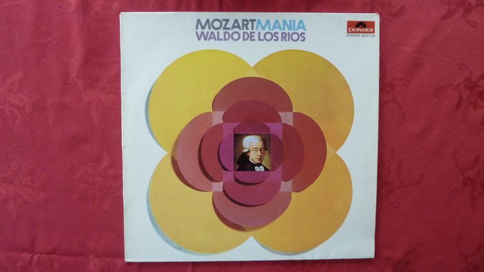 Classical music in modern style on vinyl (LP)