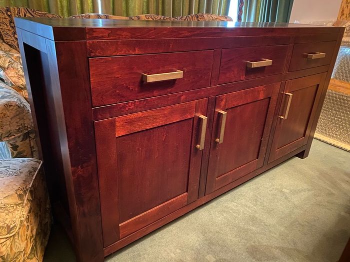 Sideboard