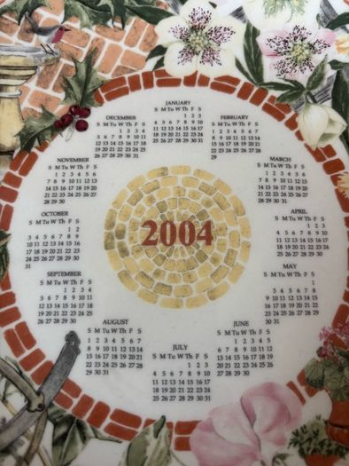 Vintage Wedgwood 2004 Calendar Decorative Plate