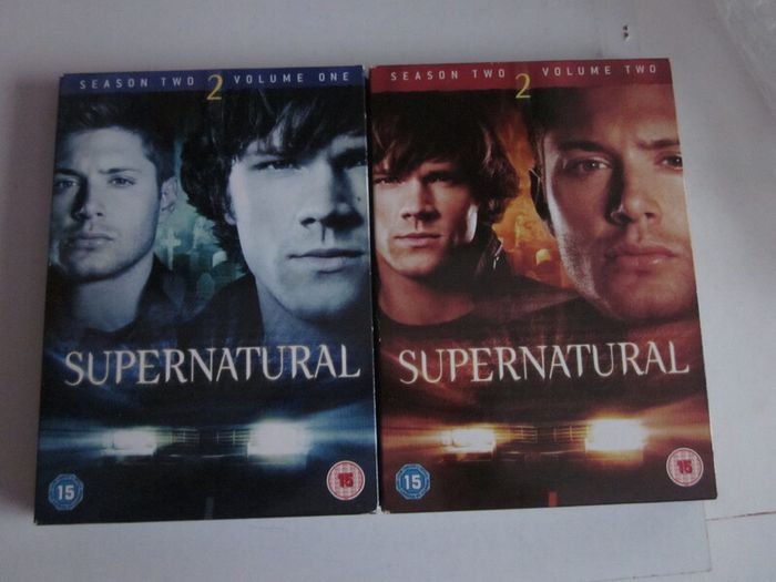 Supernatural Seasons 1 to 3  (17 DVD's)