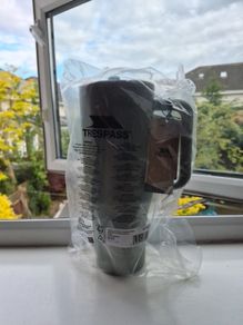 New Trespass Stainless Steel Travel Mug 40oz