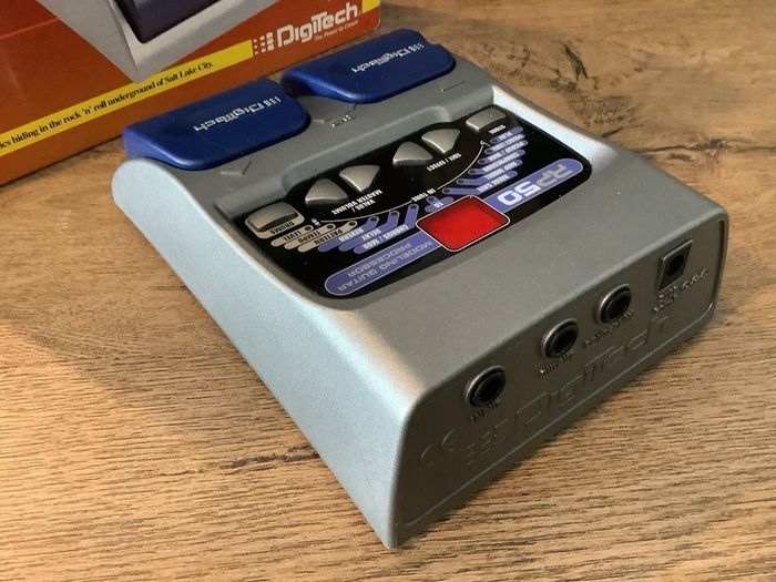 DigiTech RP50 digital multi-effects guitar processor box