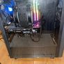 Gaming pc + Samsung Monitor 28 Image 2