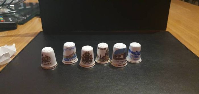 Assortment of Fine Bone China Thimbles British Cities & An Odd Country or 2
