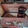 Vintage suitcase Image 3