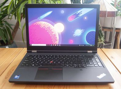 Lenovo ThinkPad P15 Gen 2 Mobile Workstation (i7 8-Core Processor, 512GB SSD, 32GB Memory)