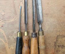 4 gouges incl. James Swan