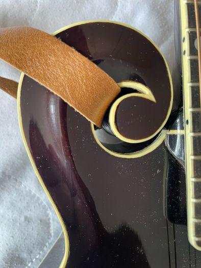 Kentucky KM 1000 Master Model Mandolin