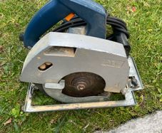 AEG skill saw