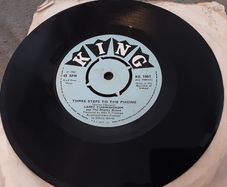irish pressed single,  Larry cunningham