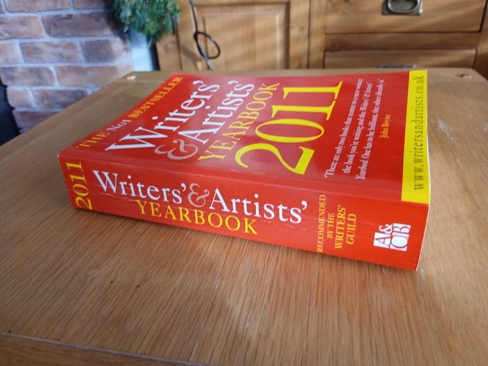 Writers & Artists Yearbook 2011.