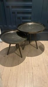 Set of side side tables
