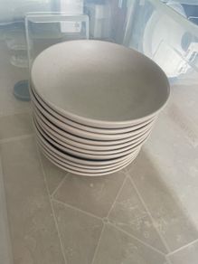 11x dinner plates