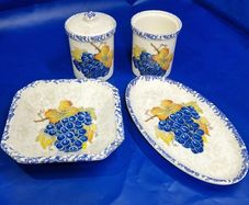 Italian Ceramic Set  Due Torri  Grapes Design  4 Piece