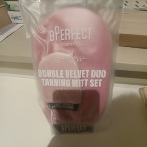 New tanning mitts