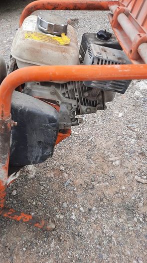 Honda petrol mixer-- Excellent condition