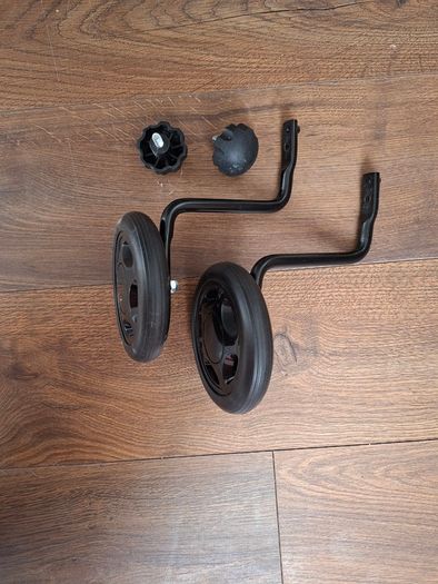 Spesialized child stabilisers- never used