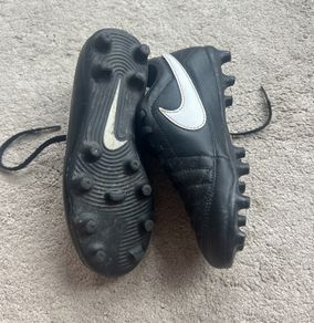Kids Soccer Boots - Size 1UK