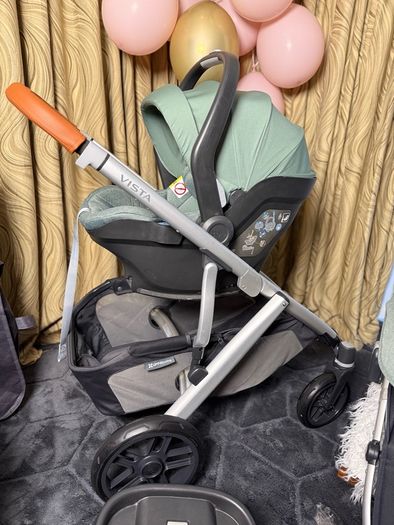 Full travel System Uppababy Vista V2 with car seat and isofix