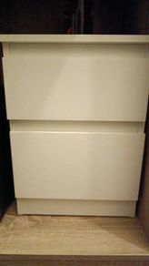 Bedside table