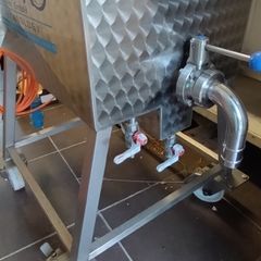 Cheese vat