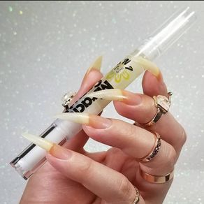 Miracle Cuticle & Nail Oil + other manicure & pedicure accessories available