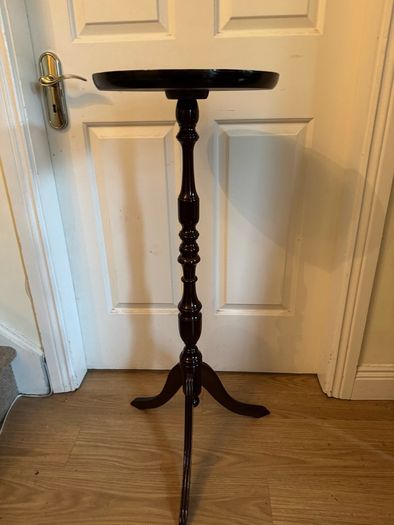 Tall Vintage Pedestal Stand / Torchere