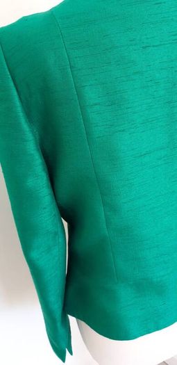 Beautiful New Unworn Jacques Vert Emerald Bolero