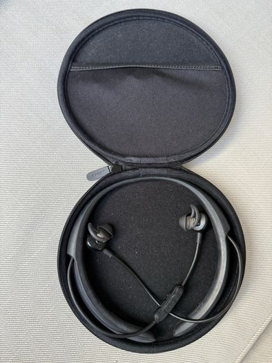 Bose QuietControl Neckband Earphones with custom noise cancellation