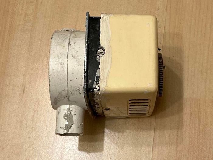 Antique mechanical thermostat