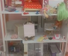 Rainbow High Doll House