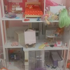 Rainbow High Doll House
