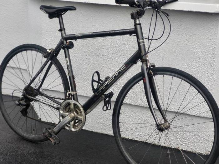 Hybrid Lapierre Road Bike.no Offers Cycles Well