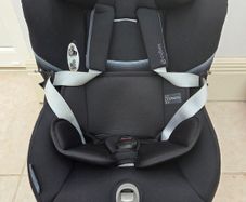 Cybex Sirona S i-size car seat newborn to 4 years
