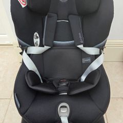 Cybex Sirona S i-size car seat newborn to 4 years
