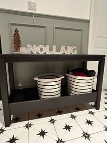 console table