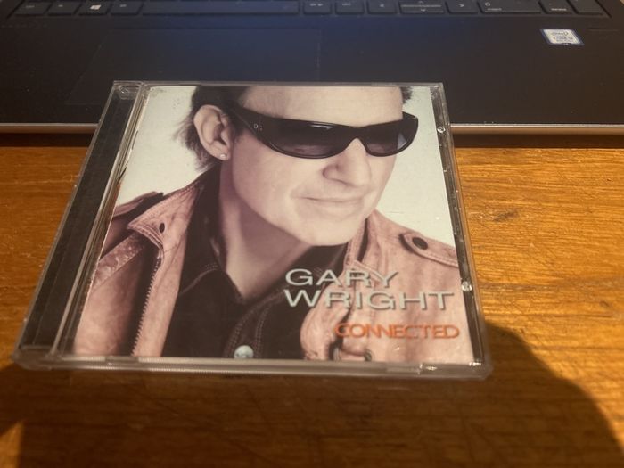 Gary Wright- Connected