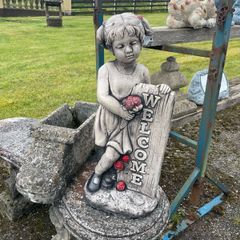 garden ornaments